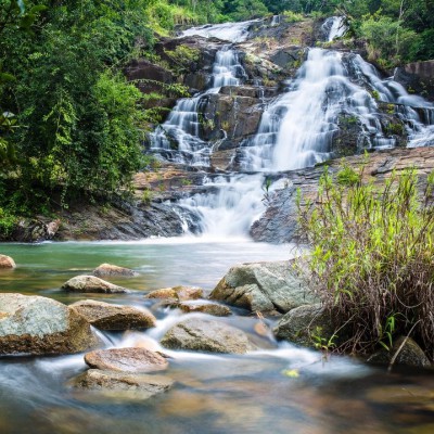 FULL DAY BUON MA THUOT GROUP TOUR: DRAYNUR WATERFALL - LAK LAKE - JUN , LE VILLAGES -ELEPHANT RIDING